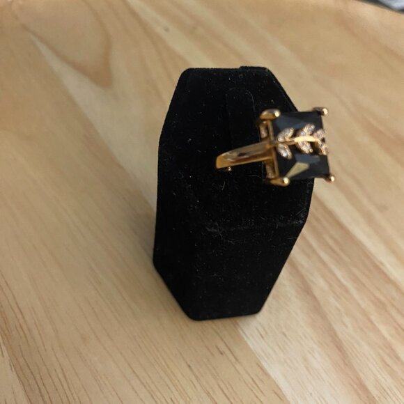 ANNA WEDDING ENGAGEDMENT RING SIZE 9 - Picture 3 of 6